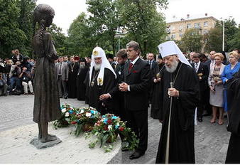 Le pèlerinage du patriarche en Ukraine: pasteur et diplomate Le pèlerinage du patriarche en Ukraine: pasteur et diplomate