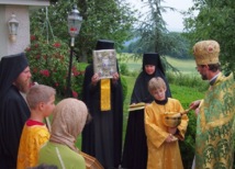 Pentecôte en Suisse : fête patronale du monastère Sainte-Trinité de Dompierre Pentecôte en Suisse : fête patronale du monastère Sainte-Trinité de Dompierre