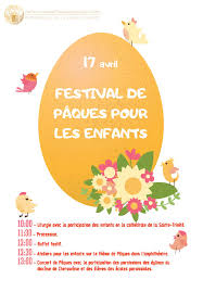 Album photo: les enfants fêtent Pâques à la cathédrale de la Sainte Trinité Album photo: les enfants fêtent Pâques à la cathédrale de la Sainte Trinité
