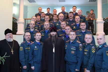 ACCORD DE COOPERATION ENTRE L'EGLISE ORTHODOXE RUSSE ET LE MINISTERE FEDERAL DE LA DEFENSE CIVILE ACCORD DE COOPERATION ENTRE L'EGLISE ORTHODOXE RUSSE ET LE MINISTERE FEDERAL DE LA DEFENSE CIVILE