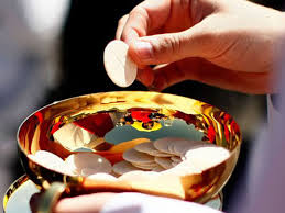 Un pain et un vin authentiques pour la célébration de la messe Un pain et un vin authentiques pour la célébration de la messe