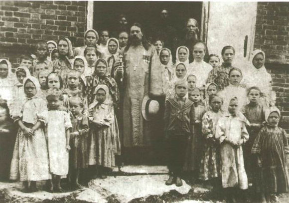 Le prêtre martyr Zinovy Sutormine (1864-1920)