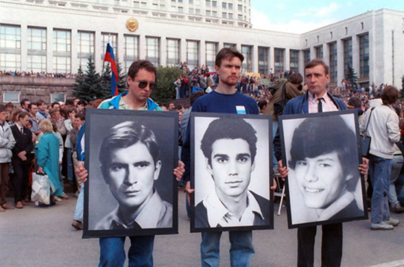 Archiprêtre Alexandre Borissov : Il y a 28 ans, l’échec du putsch communiste en Russie