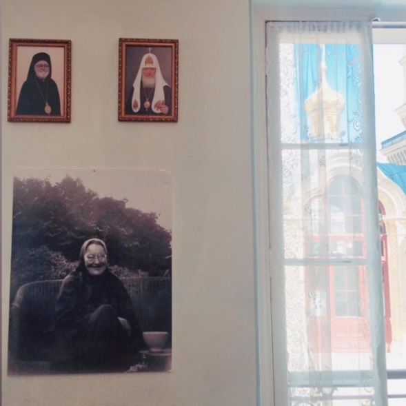 Le Saint-Synode a reçu dans l’Église orthodoxe russe le chef de l’Archevêché des églises de tradition russe en Europe occidentale, ainsi que les clercs et les paroisses qui souhaitent le suivre