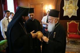 Le patriarche de Constantinople Bartholomée se dit inquiet des attaques dont est l’objet le patriarche Cyrille