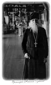 « Editions des Syrtes » : père Tikhon Chevkounov  «Père Rafaïl et autres saints de tous les jours » ( 3 partie)