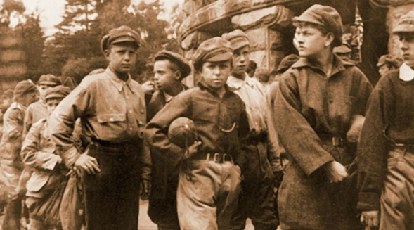 Voyage vers l’inconnu 800 enfants russes pendant la guerre civile Voyage vers l’inconnu 800 enfants russes pendant la guerre civile