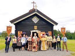Un hiérarque de l’Église roumaine a célébré la liturgie à l’église russe Saint-Olaf de Stiklestad