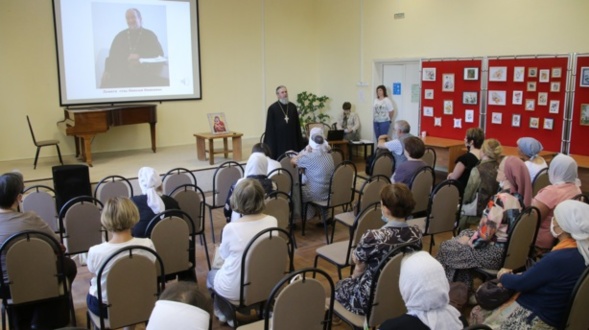 Soirée commémorative du prêtre Nicolas Nikichine à Sarov Soirée commémorative du prêtre Nicolas Nikichine à Sarov