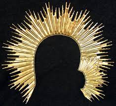 L'auréole, symbole de sainteté dans toutes les religions.  Pourquoi ce symbole a-t-il été inventé ?