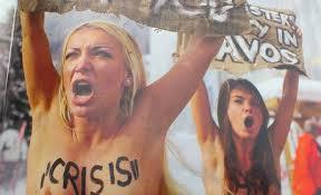 Le jour de la  commémoration du baptême de la Rous les militantes « FEMEN » projetaient de faire leurs besoins  au pied de la Croix de Saint André le Premier Nommé, à Kiev