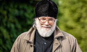 Une interview avec le père Pierre Mechtchérinov pour la recherche d'un christianisme « convenable » Une interview avec le père Pierre Mechtchérinov pour la recherche d'un christianisme « convenable »