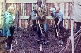 El metropolitano Hilarion de Volokolamsk reconoció los "restos de Ekaterimburgo" como reliquias pertenecientes a la familia imperial El metropolitano Hilarion de Volokolamsk reconoció los "restos de Ekaterimburgo" como reliquias pertenecientes a la familia imperial