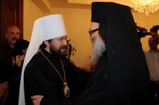 Le président du département des relations extérieures de l’Eglise russe, le métropolite Hilarion rend visite à Sa Béatitude Jean X d’Antioche à BALАМAND
