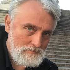 Le père Jivko Panev a été promu au grade de chevalier de l’ordre national du Mérite Le père Jivko Panev a été promu au grade de chevalier de l’ordre national du Mérite