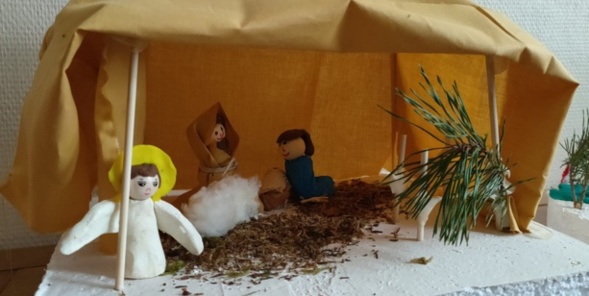 Que la joie de Noël soit avec vous! Que la joie de Noël soit avec vous!
