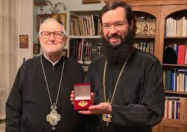 Rencontre à Paris des deux métropolites de l’Église orthodoxe russe Rencontre à Paris des deux métropolites de l’Église orthodoxe russe
