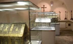L’exposition : Le Trésor de Saint-Maurice d’Agaune L’exposition : Le Trésor de Saint-Maurice d’Agaune