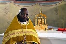 Une trentaine de prêtres de l'Église orthodoxe russe en Afrique arrêtés ou assignés à comparaître Une trentaine de prêtres de l'Église orthodoxe russe en Afrique arrêtés ou assignés à comparaître