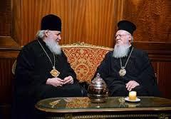 Rencontre fraternelle entre les patriarches Bartholomée et Cyrille