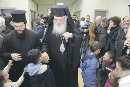 Dans l'Eglise de Grèce le problème de la pénurie de clergé s'aggrave Dans l'Eglise de Grèce le problème de la pénurie de clergé s'aggrave