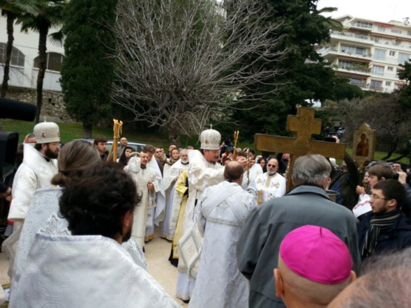 Après deux ans de travaux la cathédrale russe Saint-Nicolas retrouve sa splendeur! Après deux ans de travaux la cathédrale russe Saint-Nicolas retrouve sa splendeur!