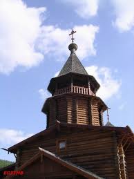 Sous le ciel de Sylvanès est né un rêve de bois: «La chapelle qui venait du froid !»