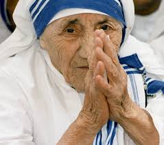 Mère Teresa de Calcutta a été canonisée par le pape François, dimanche 4 septembre, dix-neuf ans après sa mort