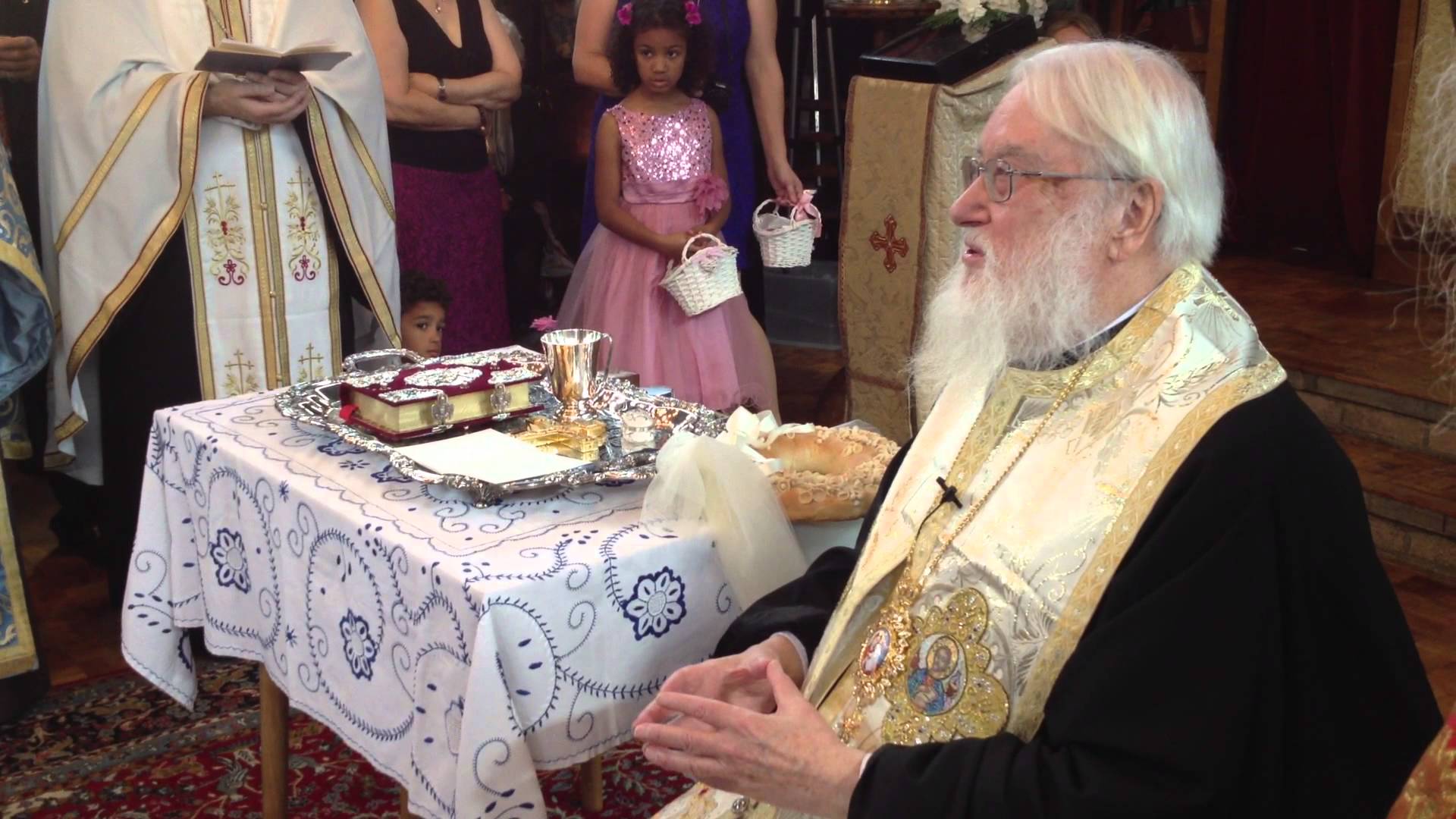 La communion sans confession : interview du métropolite Kallistos (Ware)