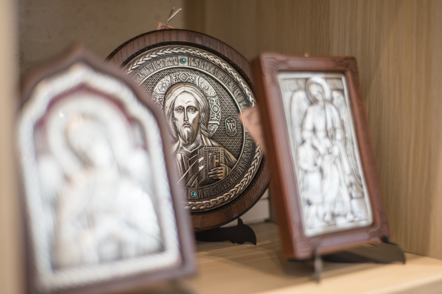 La librairie et la boutique du Centre spirituel  de la Cathédrale orthodoxe russe à Paris 