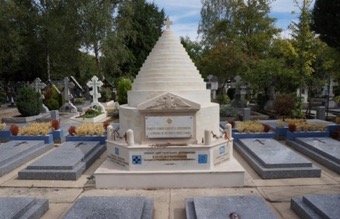  Le 25 novembre 2017 à 15h - Panichide en mémoire des héros de Gallipoli et de tous les soldats de l’Armée blanche au cimetière  de Sainte-Geneviève-des-Bois