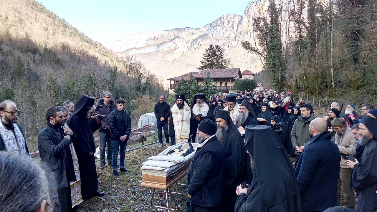 Décès de l’archimandrite Placide Deseille - un récit de ses funérailles