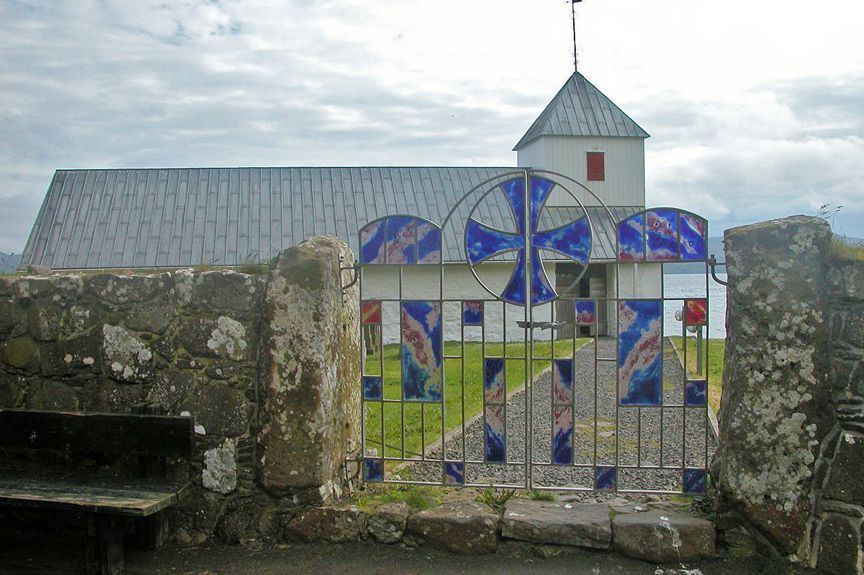 Un office orthodoxe a été célébré dans la plus ancienne église des îles Féroé