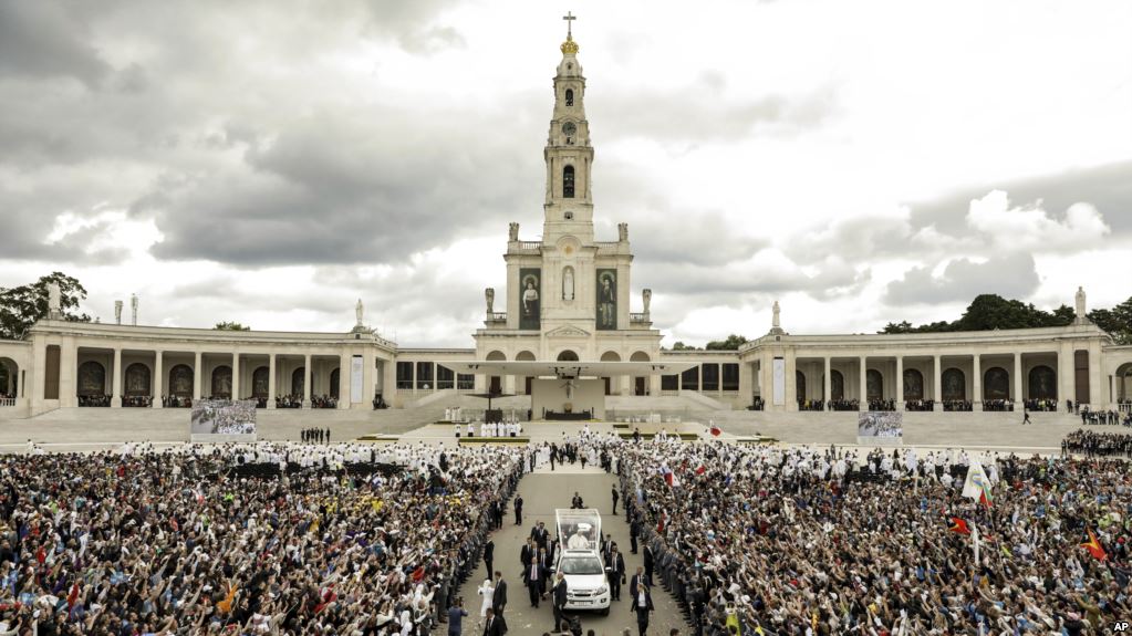 LES APPARITIONS VENANT DU MONDE INVISIBLE, ET SURVENANT HORS DE L'EGLISE ORTHODOXE (1)