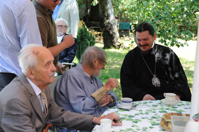 Une importante interview de Mgr Nestor, évêque de Chersonèse:  " L'orthodoxie en Europe Occidentale  -  passé et avenir"