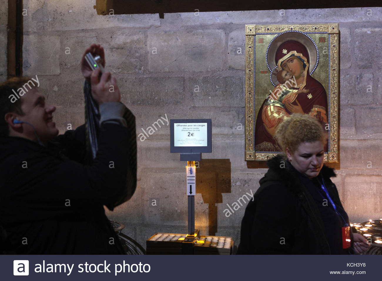 L'icône de la Mère de Dieu de Vladimir n'a pas souffert de l'incendie qui s'est déclenché à Notre-Dame