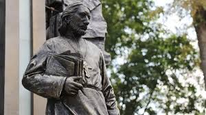 Un monument aux nouveaux-martyrs le père Paul Florensky, la Grande-duchesse Élisabeth et l'archimandrite Kronid est inauguré à Sergiev Possad