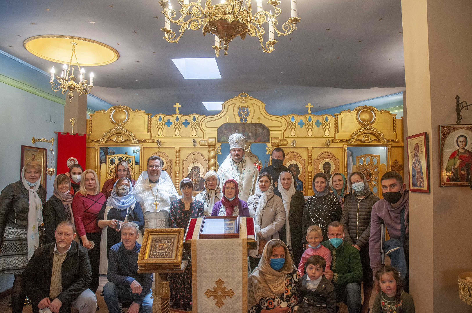 L’archevêque Nestor de Madrid et de Lisbonne a célébré la consécration mineure de l’église Saint-Alexandre-Nevski, à Saragosse