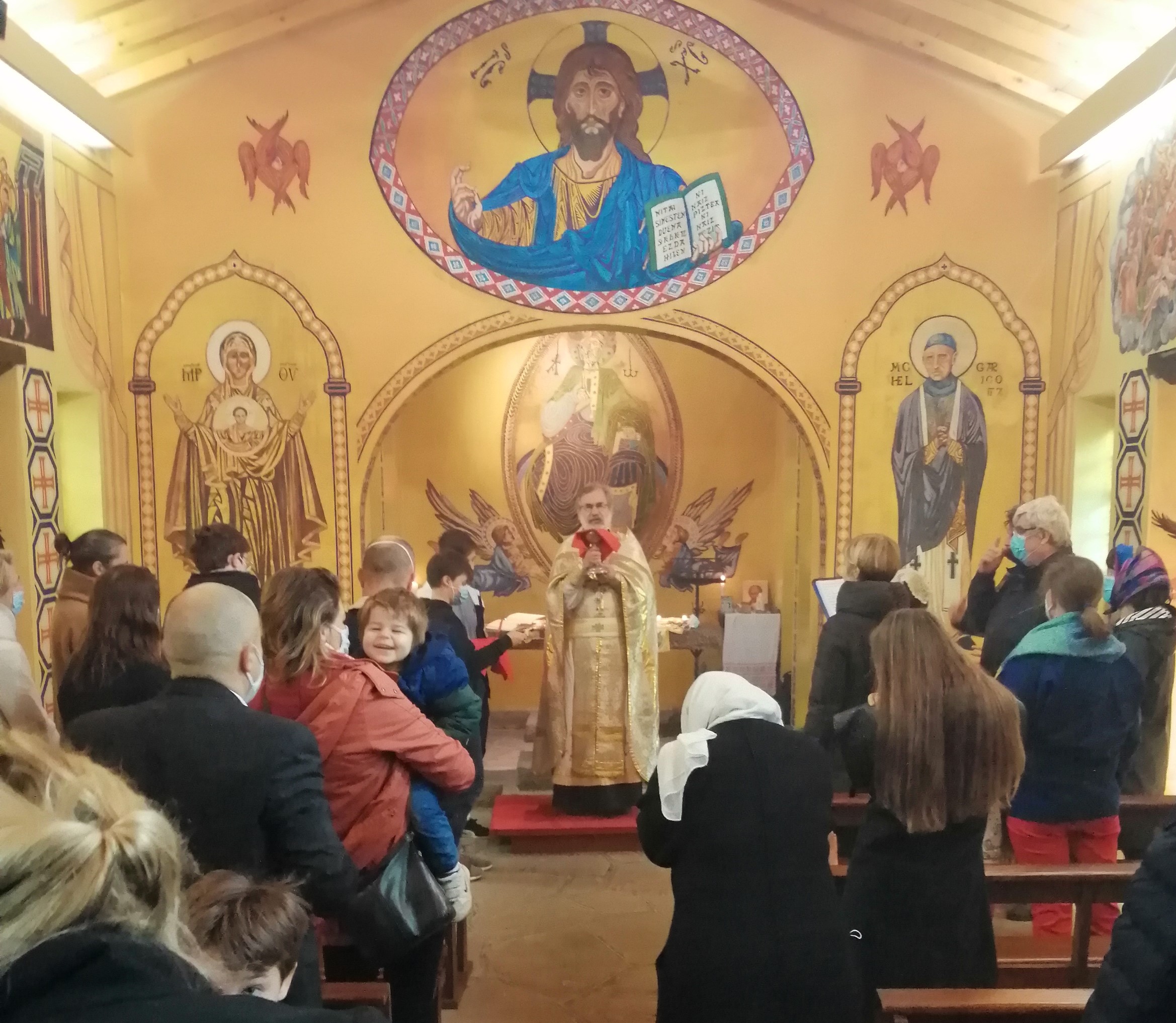 Liturgie célébrée le 5 mars à Cambo par le père Nicolas Rehbinder