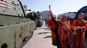 L'Église orthodoxe russe envisage d'abandonner la bénédiction des armes