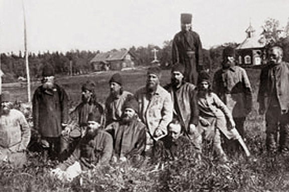 La célébration de Pâques par une église clandestine dans le camp de Solovki en 1929