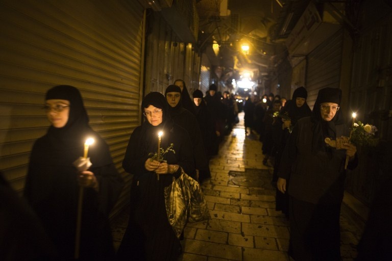 Procession orthodoxe à Jérusalem pour la Dormition