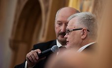 Edgar Savisaar, maire de Tallinn, a promis de prendre en considération les besoins des paroisses orthodoxes (PM) de la capitale estonienne