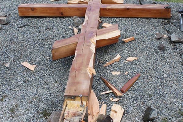 En Chine les crucifix de deux églises ont été démontés