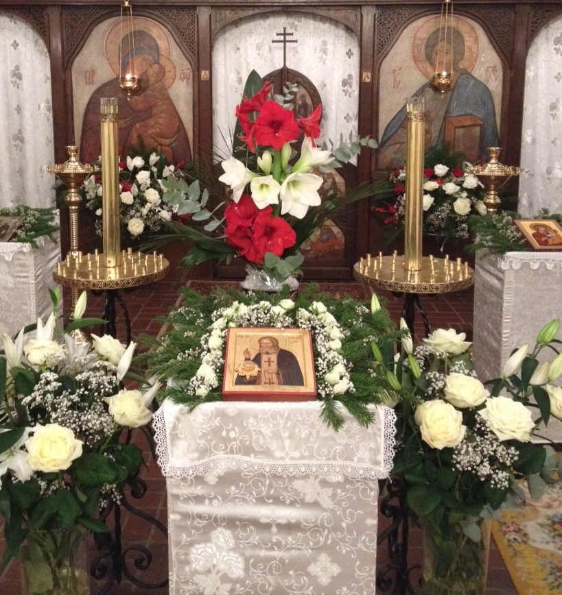 La paroisse de Montgeron célèbre la fête de Tous les Saints qui ont illuminé la terre de Russie