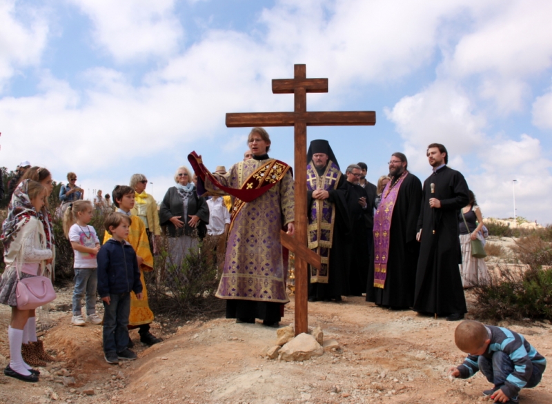 La visite pastorale de Monseigneur Nestor en Espagne se poursuit