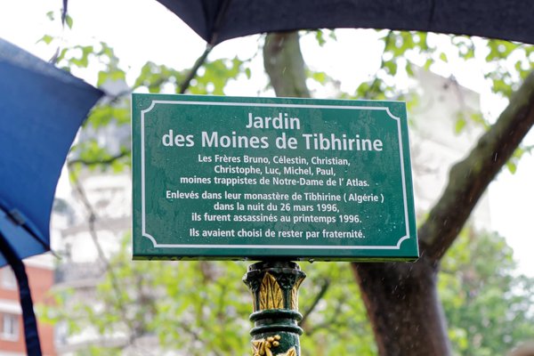 À Paris, un jardin porte le nom des moines de Tibhirine assassinés en Algérie en 1996