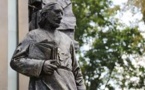 Un monument aux nouveaux-martyrs le père Paul Florensky, la Grande-duchesse Élisabeth et l'archimandrite Kronid est inauguré à Sergiev Possad