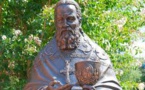 Lors de la célébration du 70ème anniversaire de la paroisse russe de Washington, un monument à Saint-Jean de Cronstadt a été inauguré
