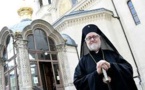 Père Hildo  Bos: Rencontre avec son passé ou son avenir? L’archevêché des Églises orthodoxes de tradition russe en Europe occidentale reçu au patriarcat de Moscou